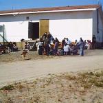 Everyone gathered for the first race.&nbsp; 